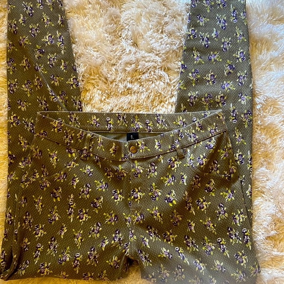 HUE olive/purple floral jeggings sz L - Picture 2 of 5
